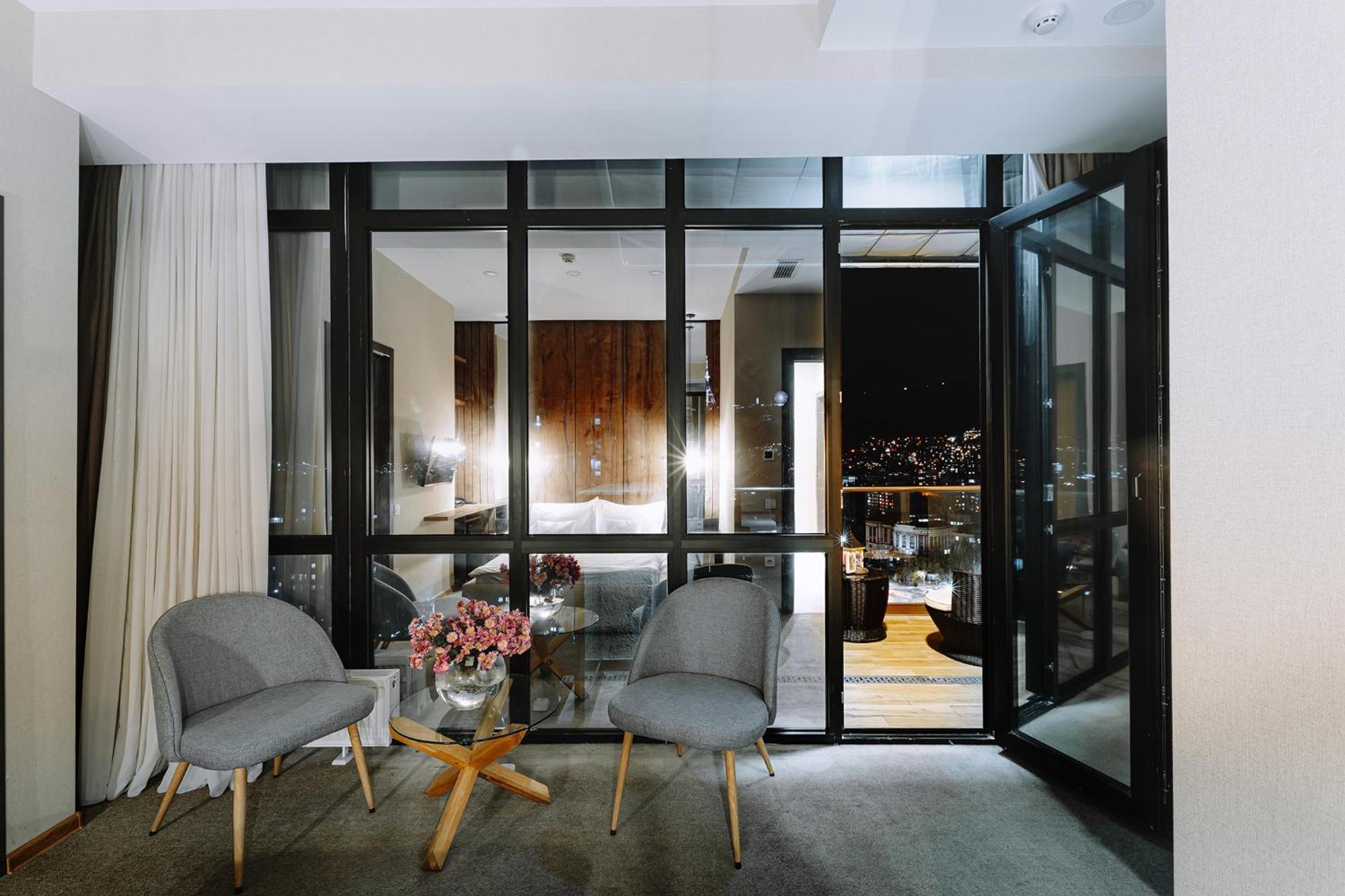 Hotel Sky Station Τυφλίδα Εξωτερικό φωτογραφία